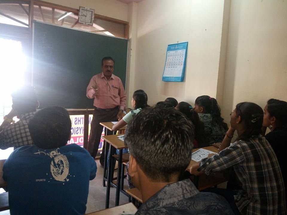 Sona Group Tuition Gallery Image