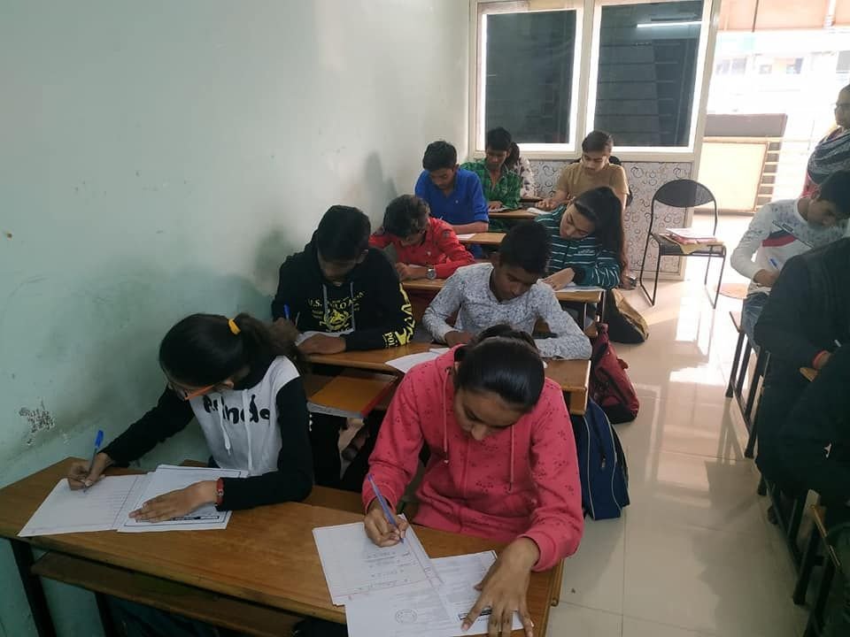Sona Group Tuition Gallery Image